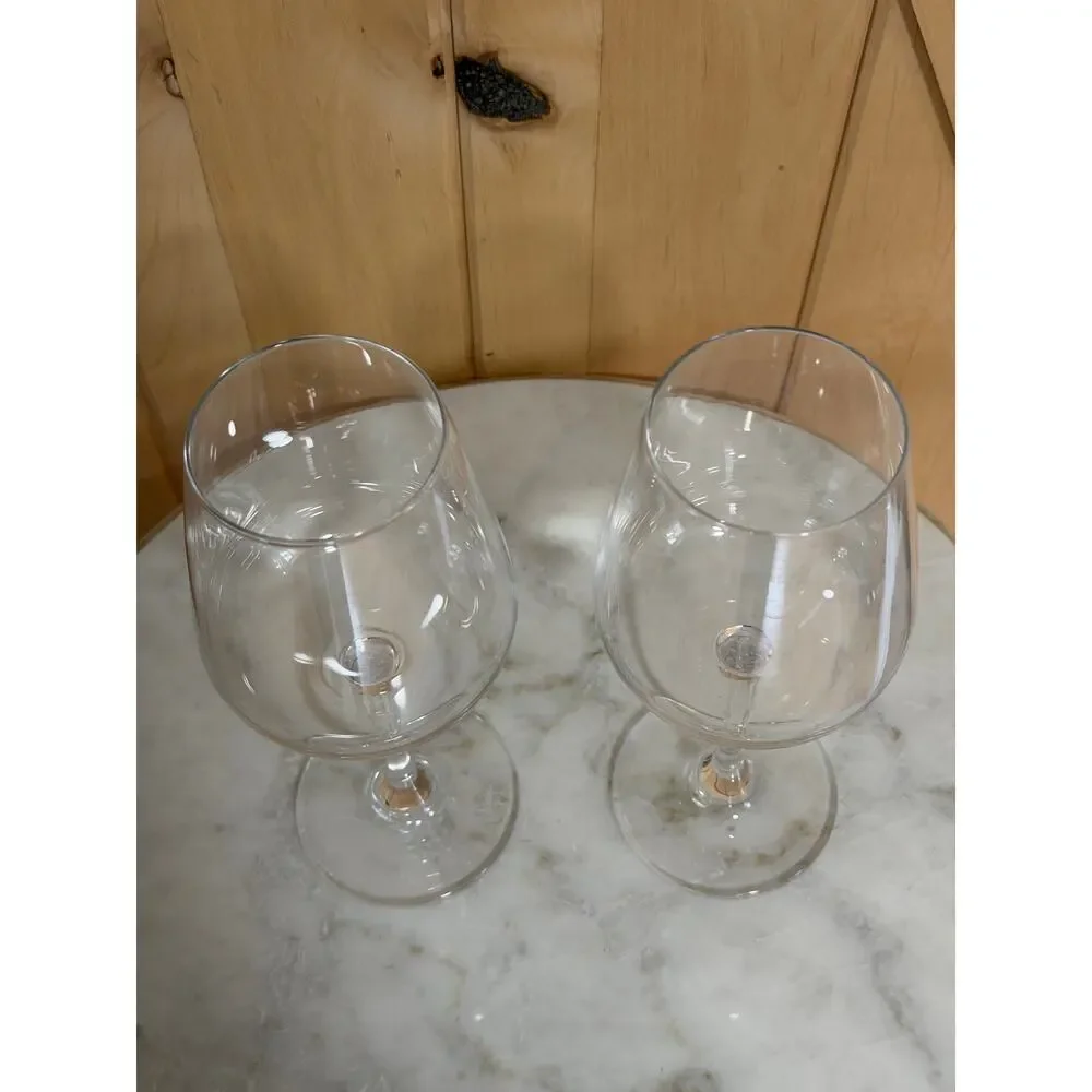 JC Inn Crystal Wine Glass Signed - Set of 2